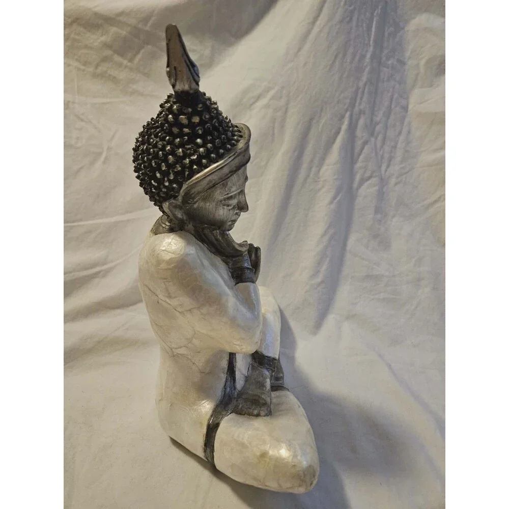 Thai-Style Praying Buddha Statue – Serene‎ Seated Meditation Figure (Resin)